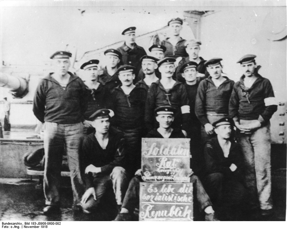 Sailors’ Council on Board the Battleship <i>Prince Regent Luitpold</i> (November 1918)